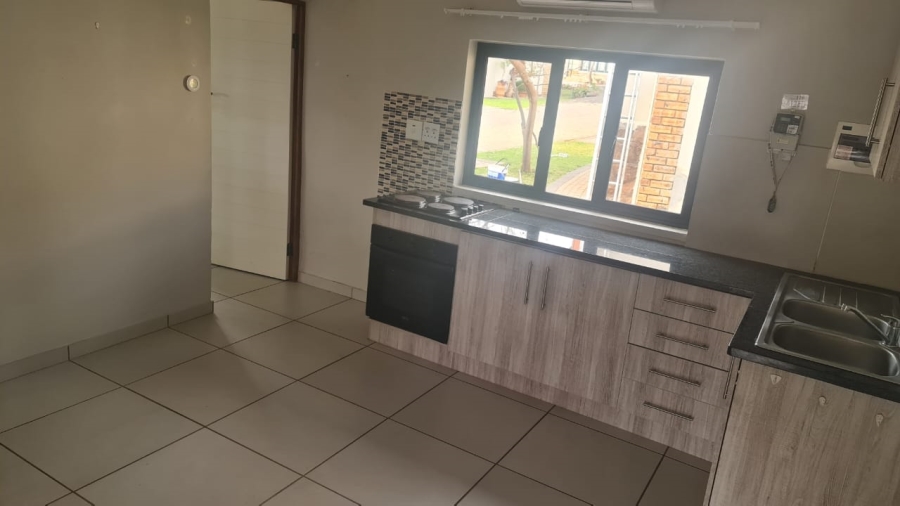 To Let 1 Bedroom Property for Rent in Wigwam North West